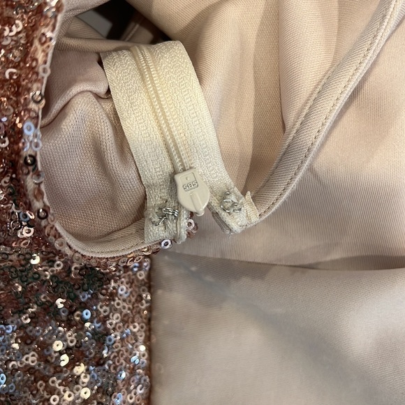 Artee Couture Nordstrom Sequin Sparkle Peplum Top Size Medium - Picture 8 of 8